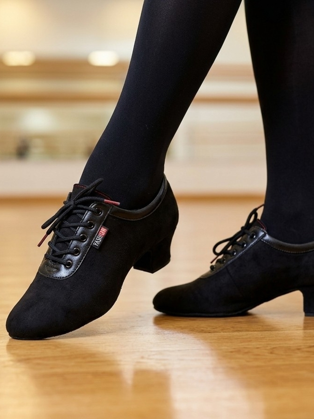 Black Lace-Up Women's Dance Shoes 172